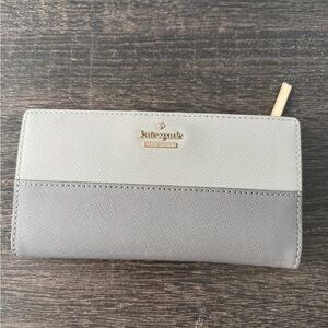 kate spade Two-Tone Light Grey & Grey Wallet
